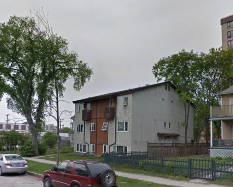 Riverborne Housing Corporation Winnipeg, Manitoba Acorn & Murdoch